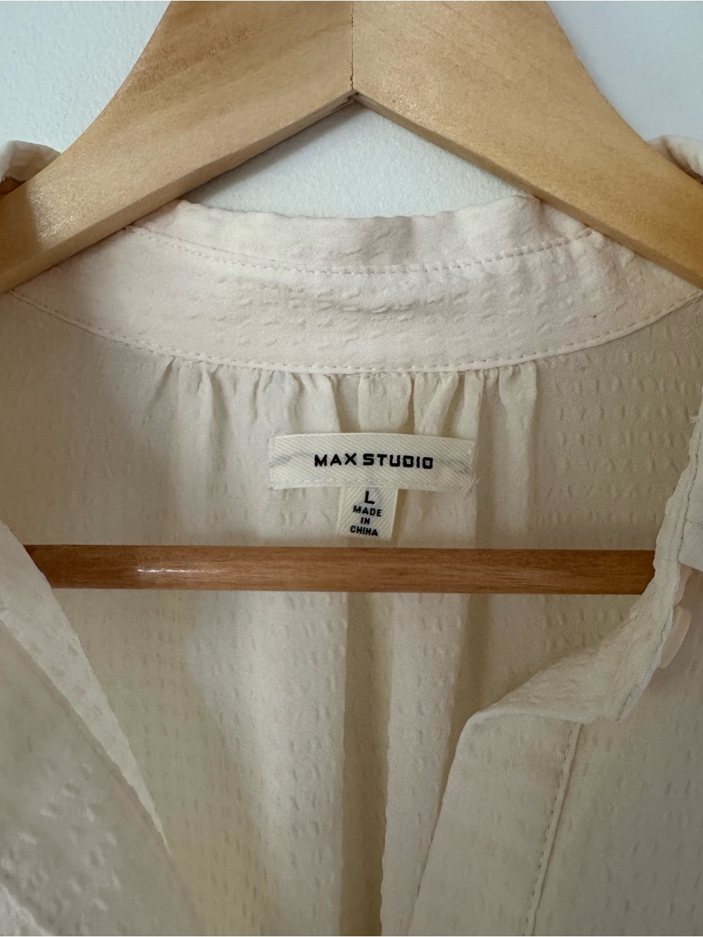 Max Studio Cream Short Sleeve Collared Blouse - Picture 4 of 7